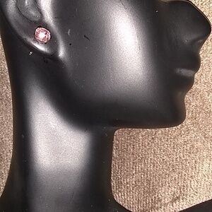 5mm pink crystals posts